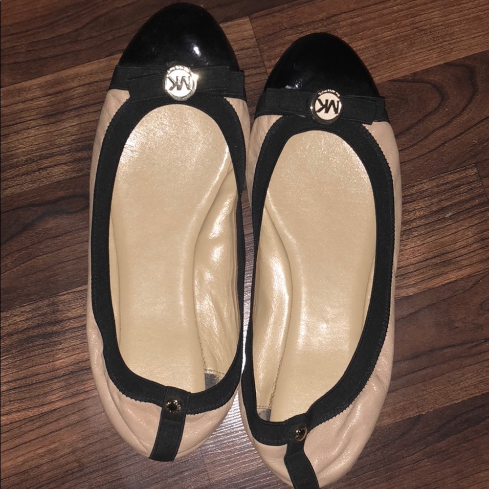 Michael Kors flats